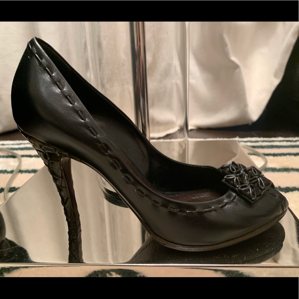 Bottega Veneta Peep Toe Pumps